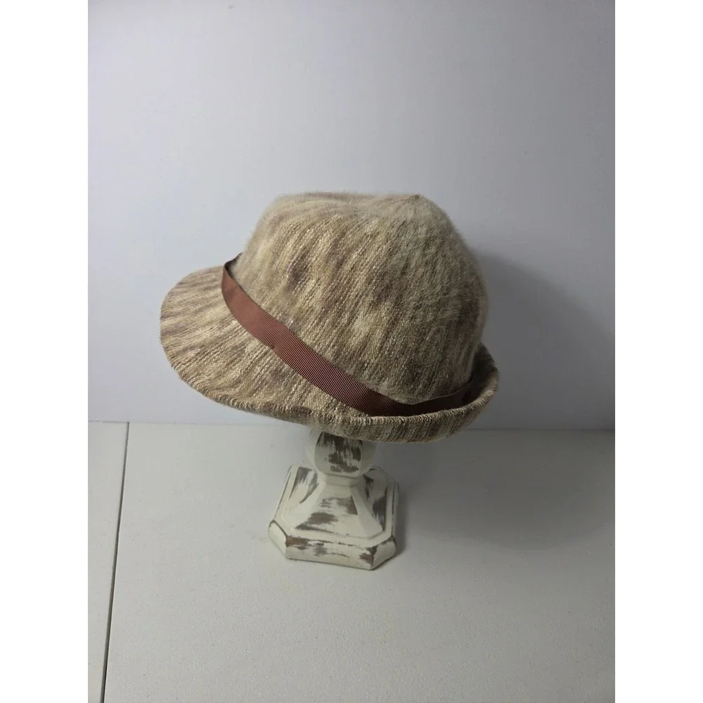 Kangol Design Made in England Fuzzy Brown Tan Buckle Accent Bucket Hat Womens